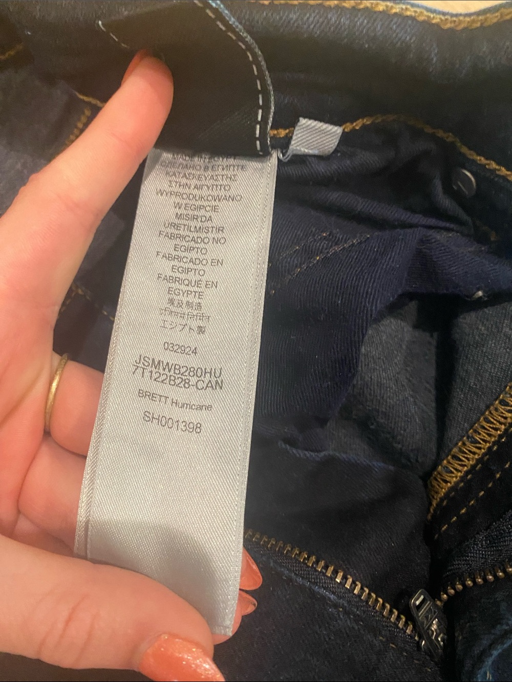 Men’s 7 Brett Bootcut Jeans 33 with a 31” inseam - Picture 3 of 7